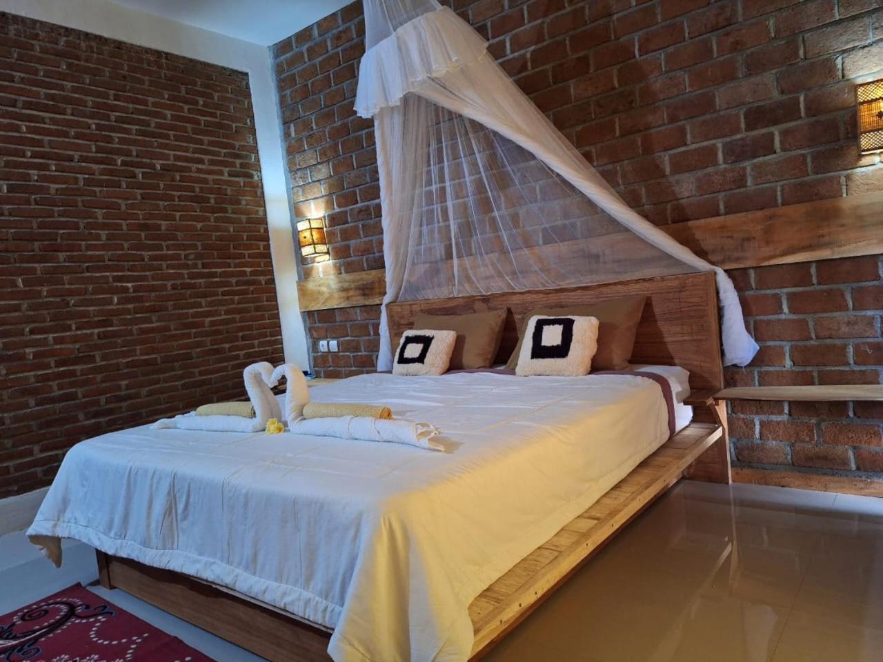 טטבאטו Bunga Maliq Bungalow Lombok מראה חיצוני תמונה