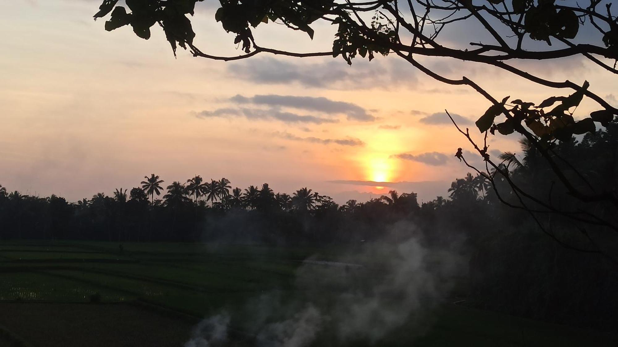 טטבאטו Bunga Maliq Bungalow Lombok מראה חיצוני תמונה