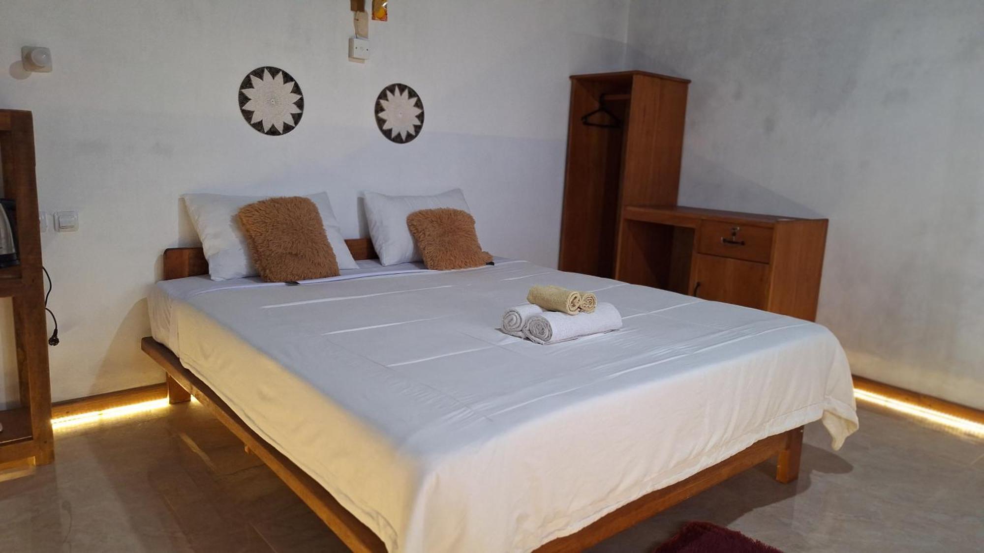 טטבאטו Bunga Maliq Bungalow Lombok מראה חיצוני תמונה