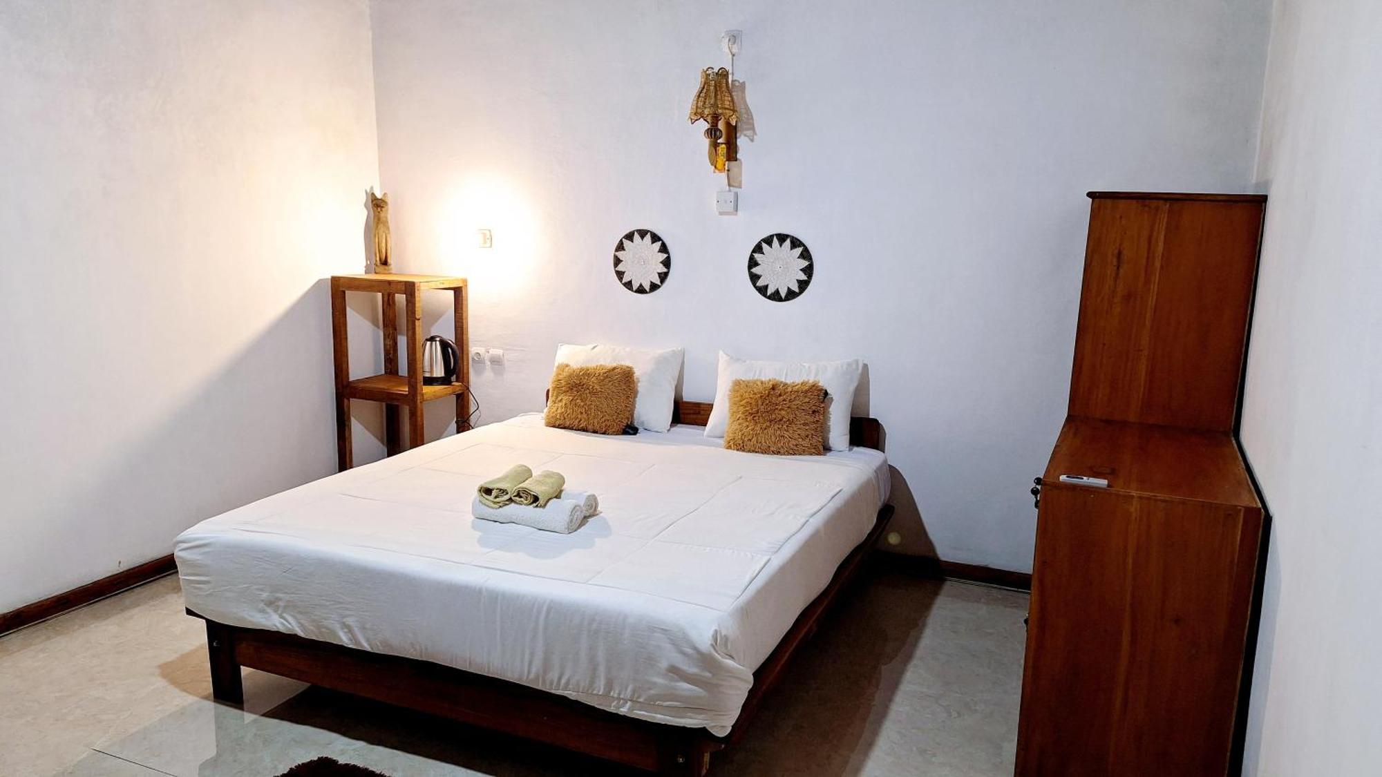 טטבאטו Bunga Maliq Bungalow Lombok חדר תמונה